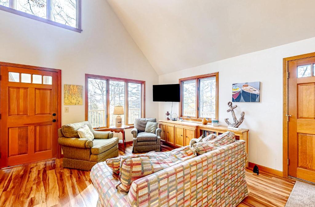 Boothbay Harbor House | Meadow Cove