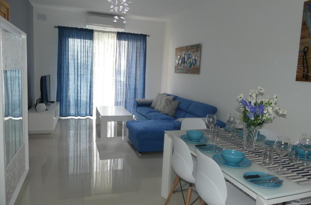 Marsaxlokk Apartment | MedDeluxe ChainStich