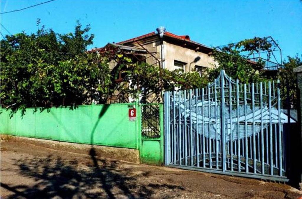 Kutaisi House | Medico and Suliko Guest House