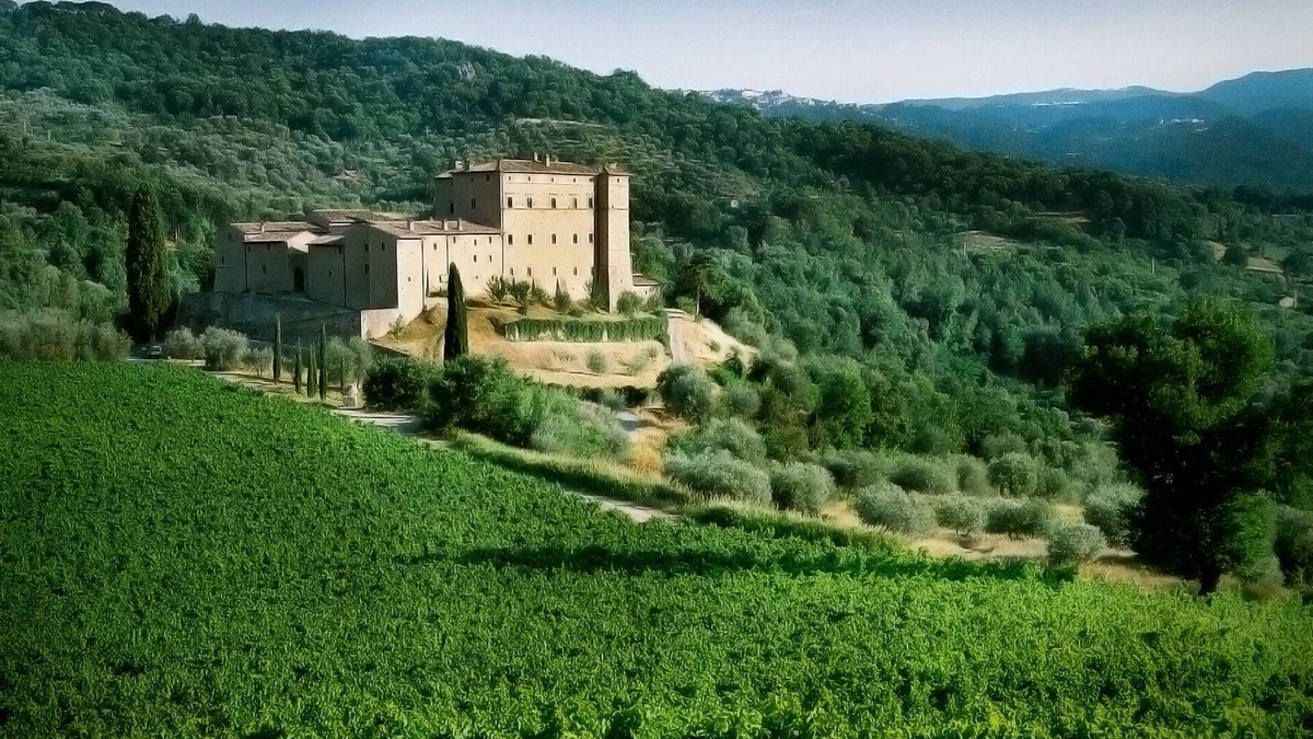 Seggiano Other | Medieval Tuscan Castle with 8 bedrooms for 18 guests
