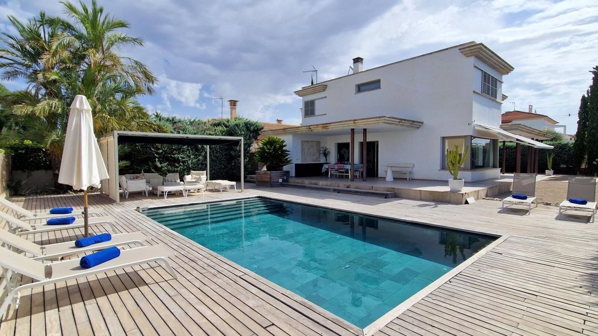 Sa Rapita Villa | Mediterranean Elegance in Sa Ràpita – Stylish Villa for 8 Guests