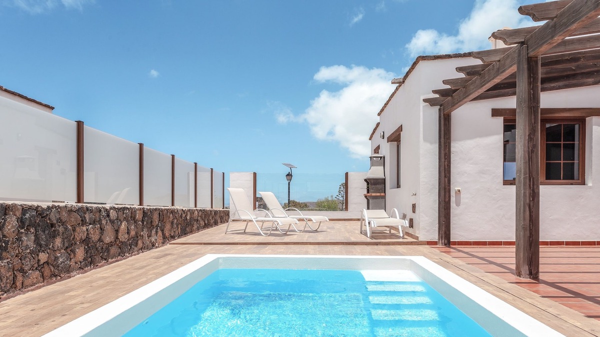 Villaverde House | Mediterranean Holiday Home "Casa Sandri" with Sea view, Mountain View