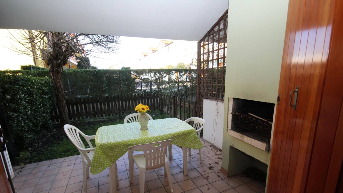 Rosapineta Villa | Mediterranean Village Terraced house with private garden