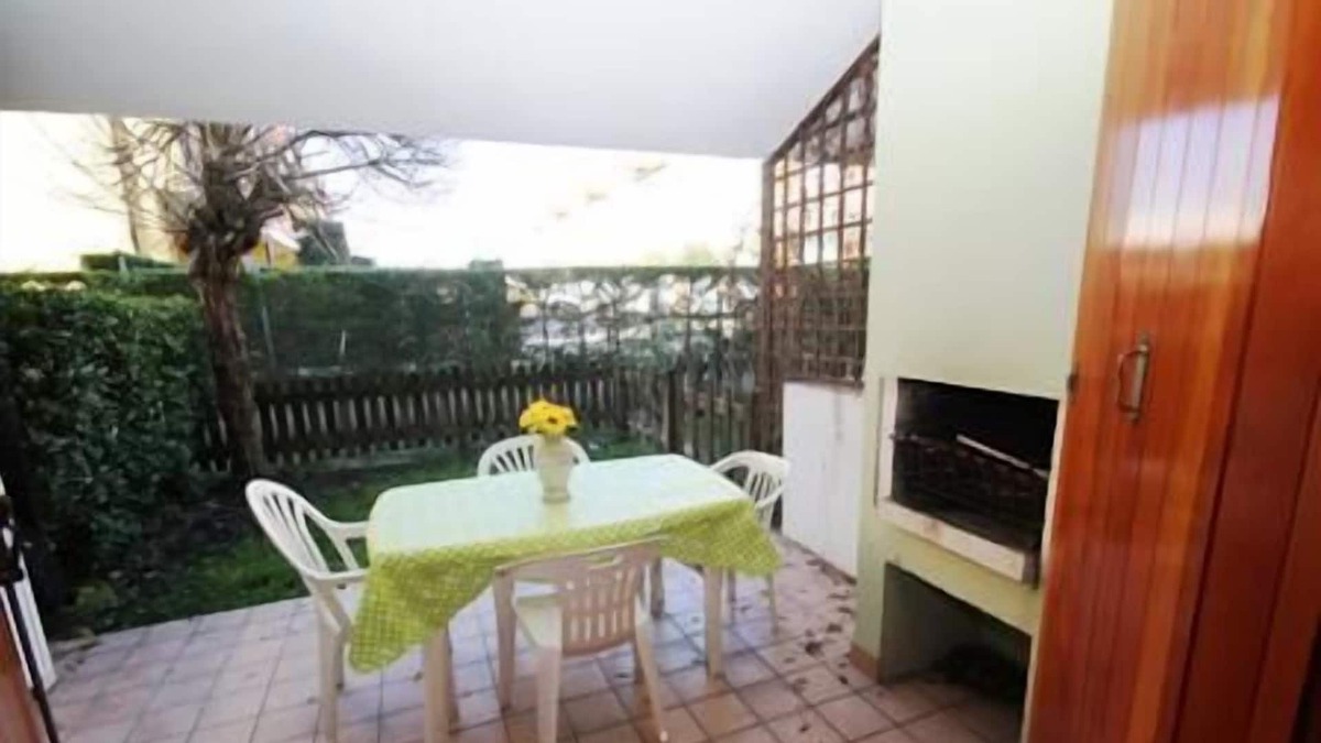 Rosapineta Villa | Mediterranean village terraced house with private garden
