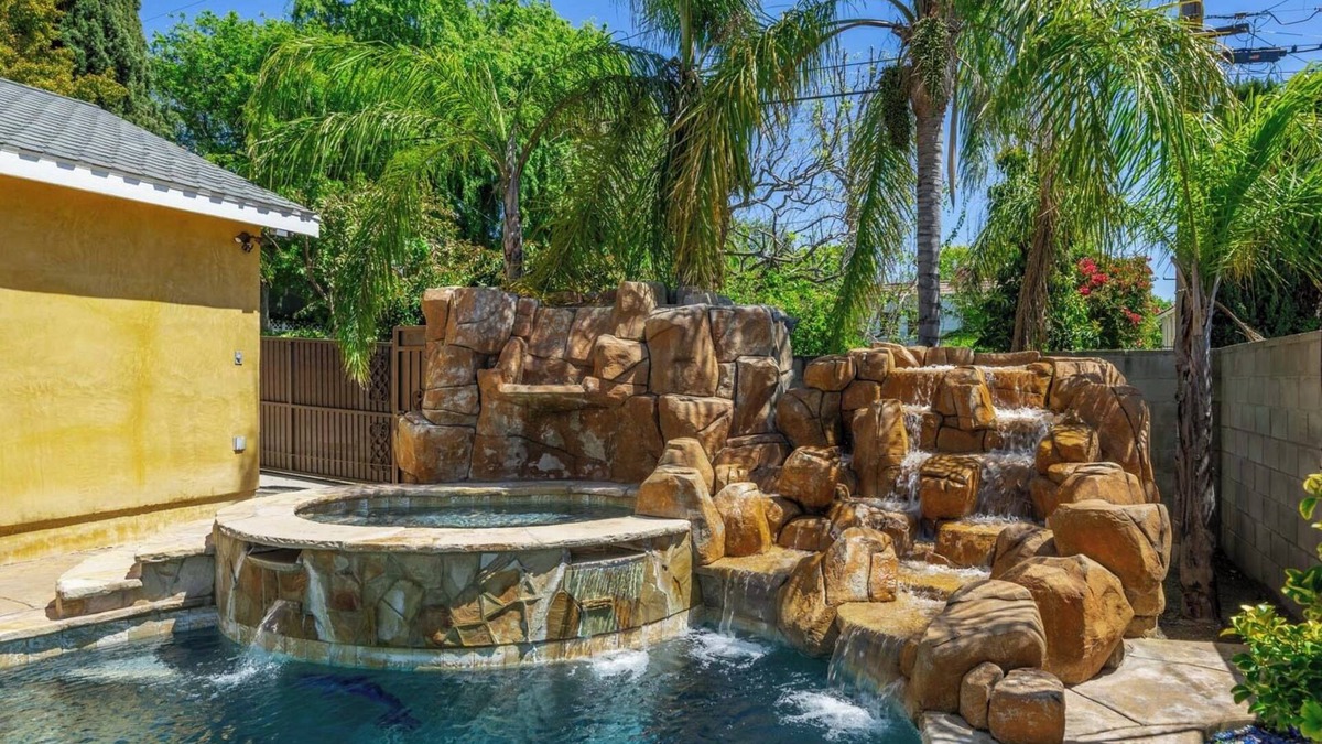 Burbank House | Mediterranean Villa - Pool&Sauna
