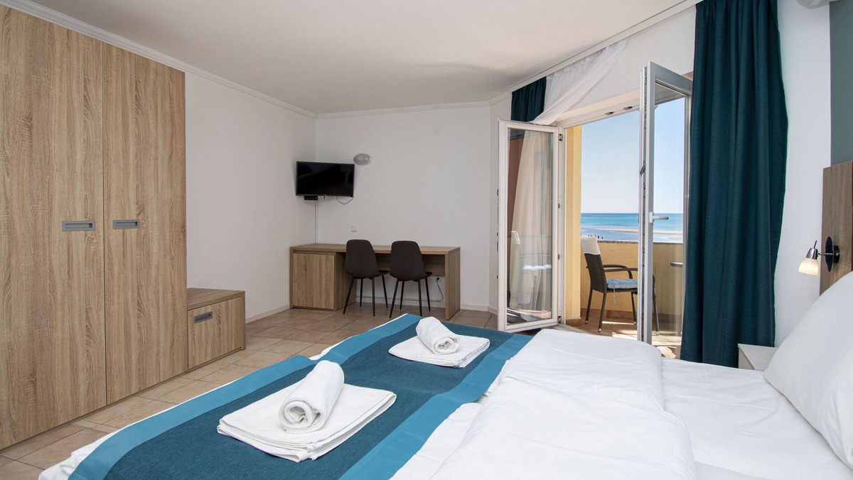 Medulin Hotel | Medulin, Hotel Koral*** - Quadruple Family Room (2+2)