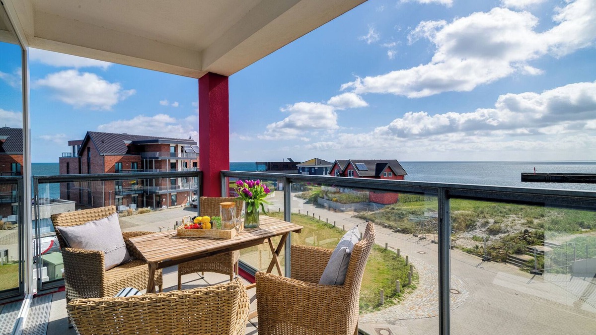 Kappeln Apartment | Meermarie - balcony, swimming pool, 2 shower rooms, elevator, underground parking space