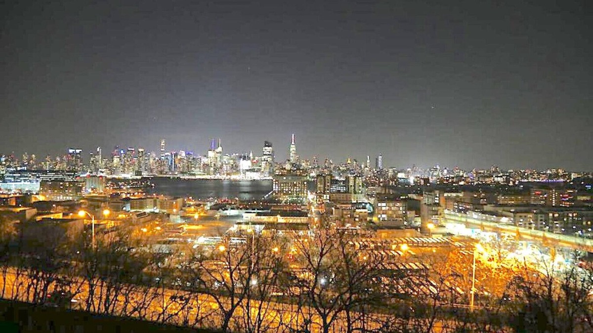 Union City Apartment | Mega Midtown Trade View - APT 2-3 Combo -15 Mins to NYC