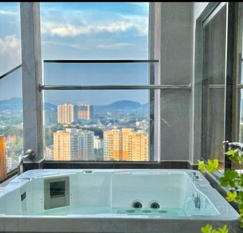 Taman Melaka Raya Apartment | Melaka Imperio JACUZZi 7pax-Jonker 2 bedroom By De George