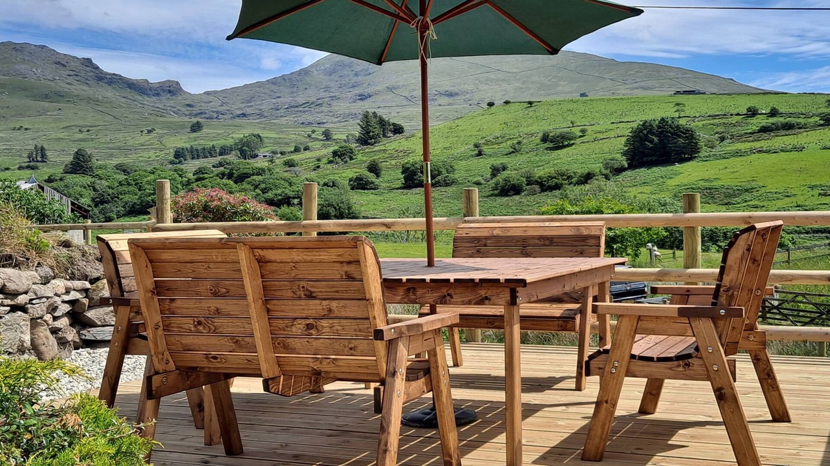 Garndolbenmaen Cottage | Melin Bach