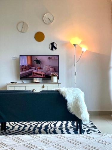 Shah Alam Apartment | MemoreSuite 1-6Pax Trefoil Setia City Shah Alam SiS Homestay