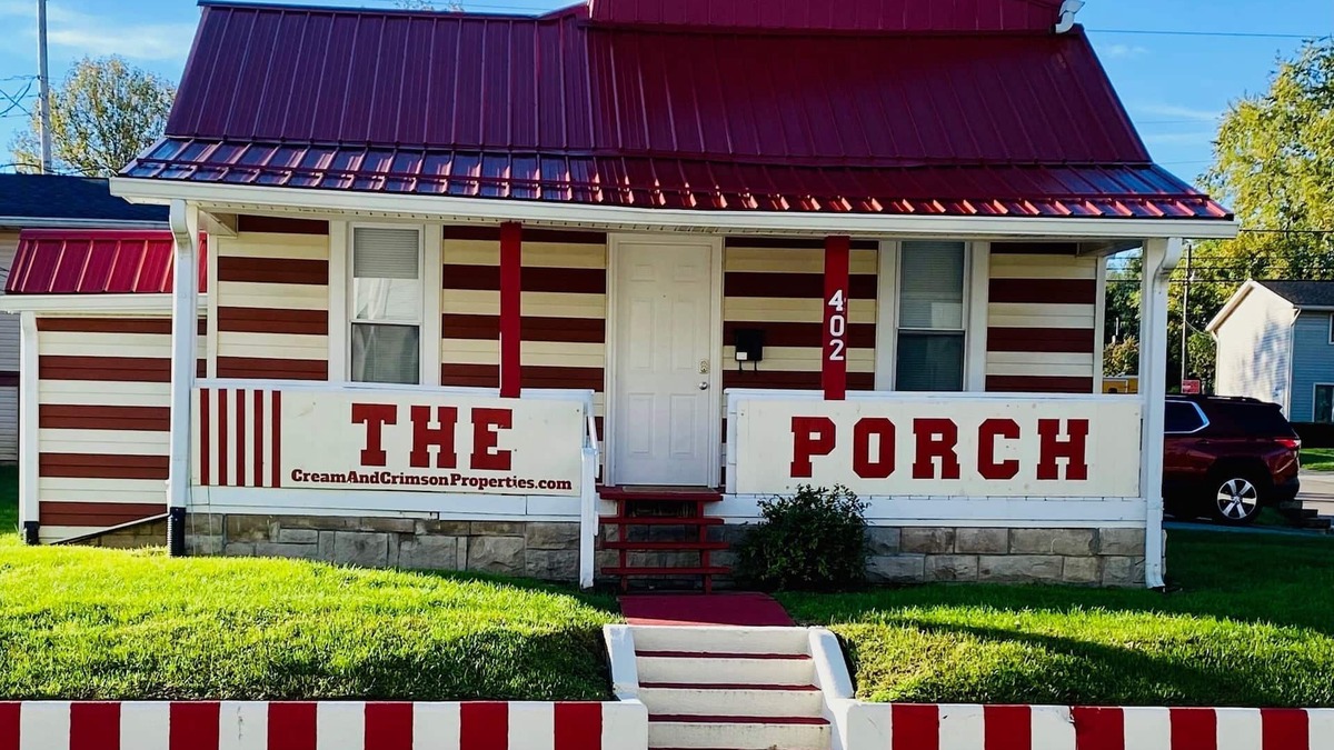 Bloomington House | Memorial Stadium & Assembly Hall House: The Porch