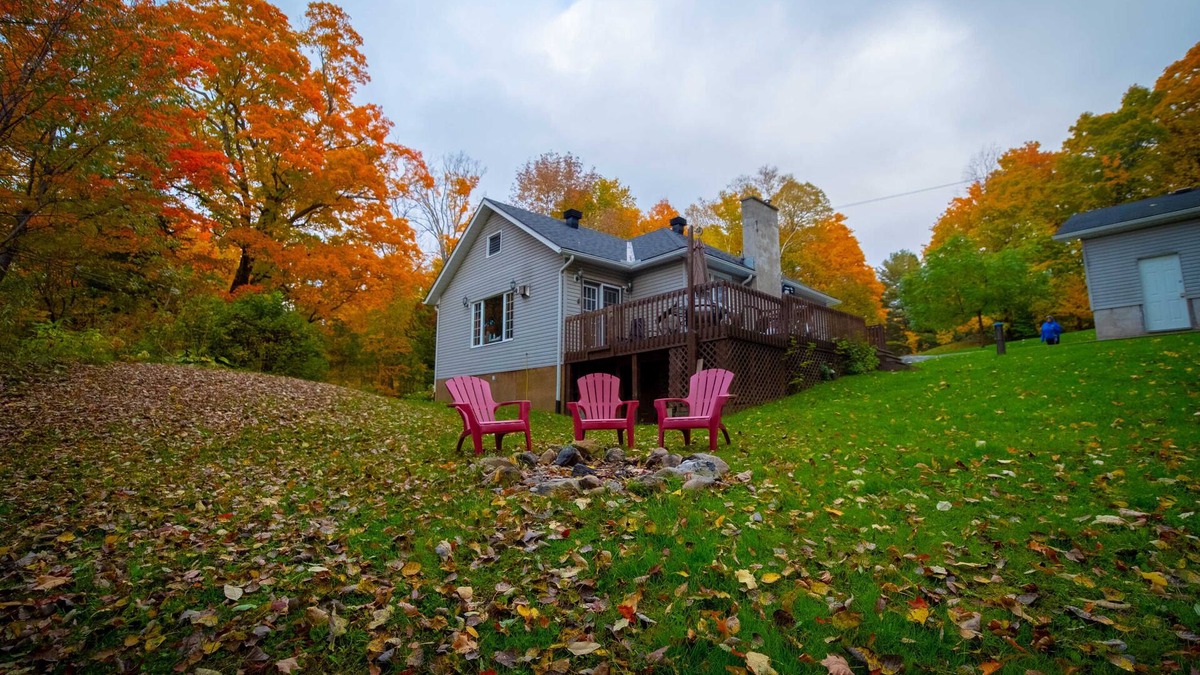 Hastings Highlands Cottage | Memories by Baptiste-THIS IS NOT A WATERFRONT PROPERTY