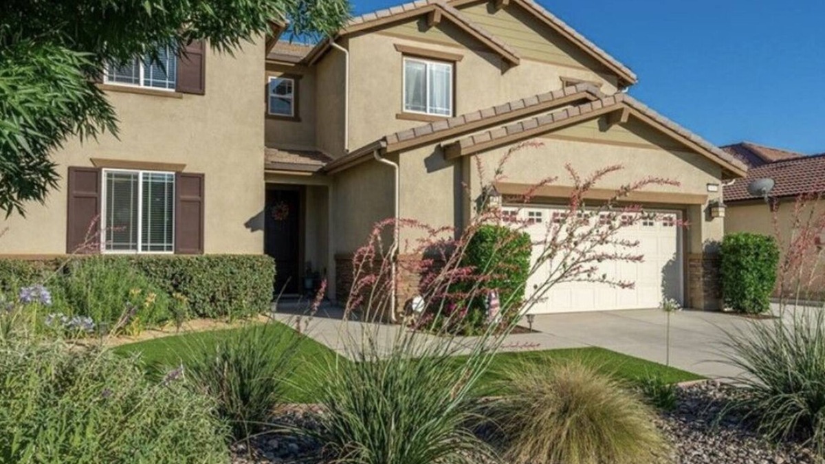 Menifee House | Menifee Lakes Home