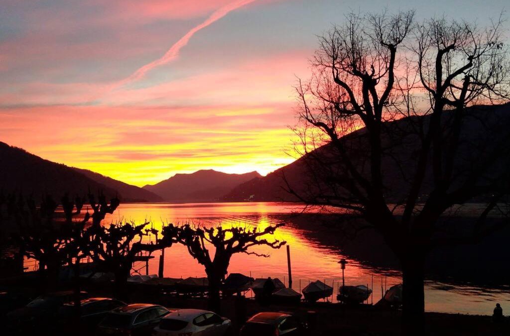 Bissone Apartment | Meraviglioso appartamento fronte lago con climatizzatore