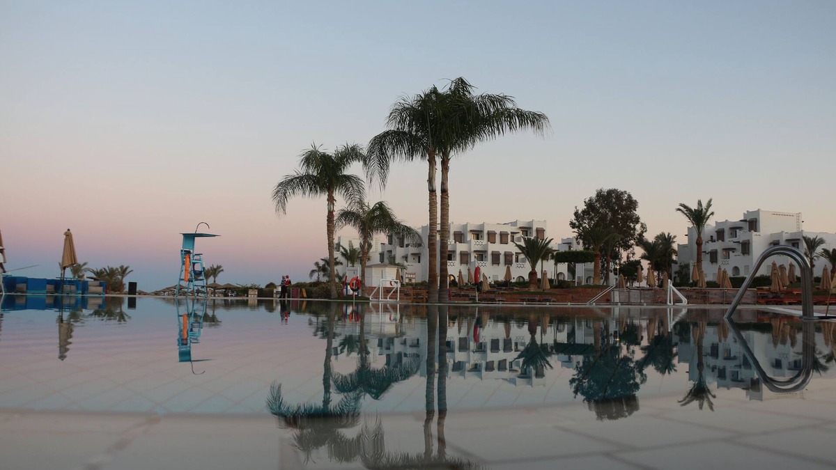 Village Road Hotel | Mercure Hurghada Hotel