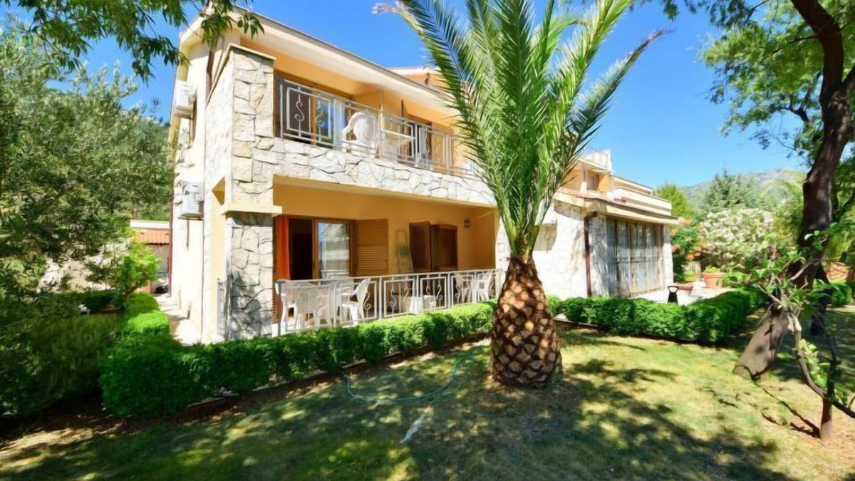 Stankovici Apartment | Meridiana by Interhome