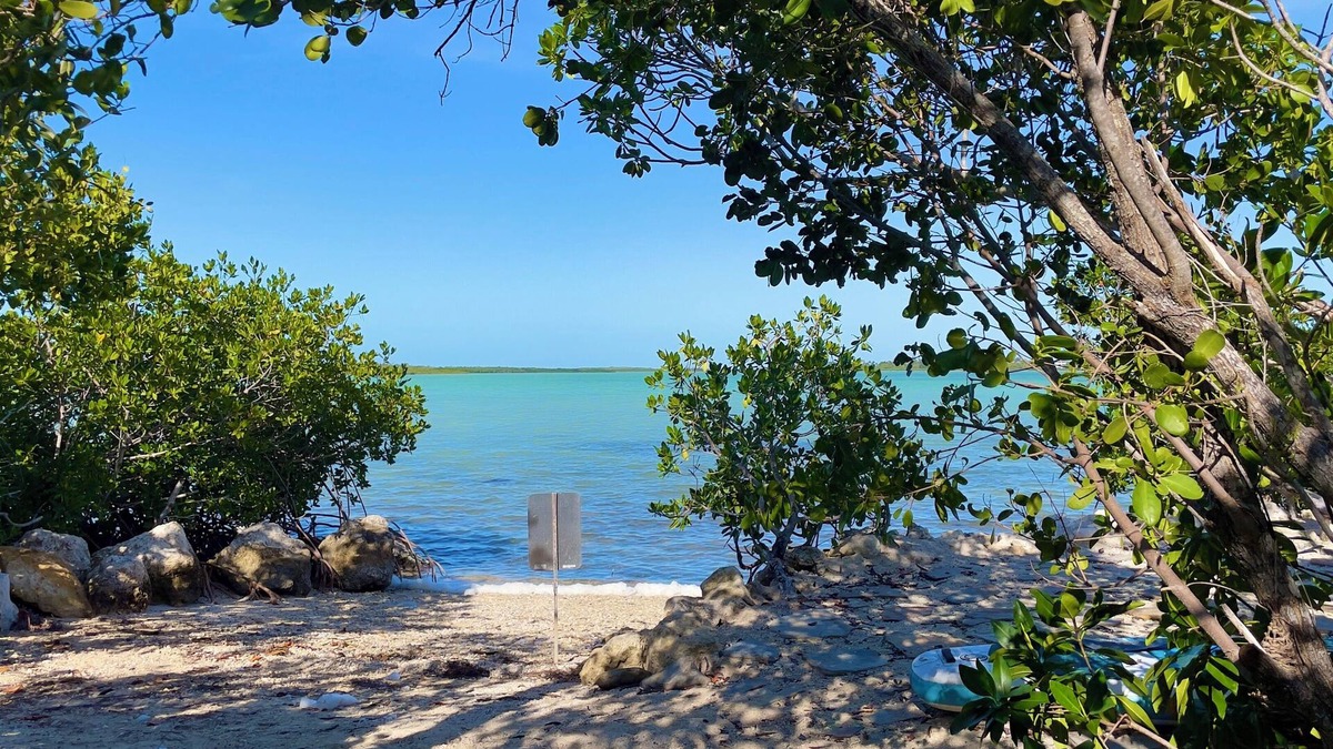 Big Coppitt Key House | Mermaid Landing, with Private Beach and Mini Golf Course