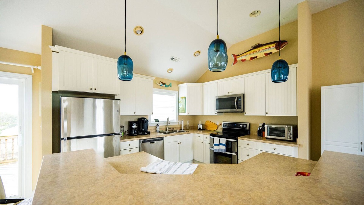 Kill Devil Hills House | Mermaid Way - beach 5 min walk, pool w/heater, hot tub, game room, pet friendly