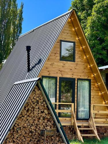 Bagvdanari Ski Chalet | Mestia Sunrise Cottage, 1BR Mountain Stay Svaneti