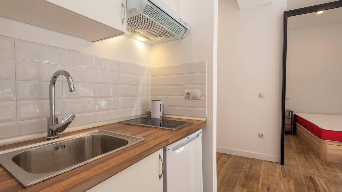 San Andres Apartment | Meters from Alcocer station, 30 minutes from the center of Madrid