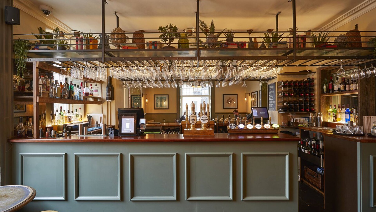 Corsham Hotel | Methuen Arms