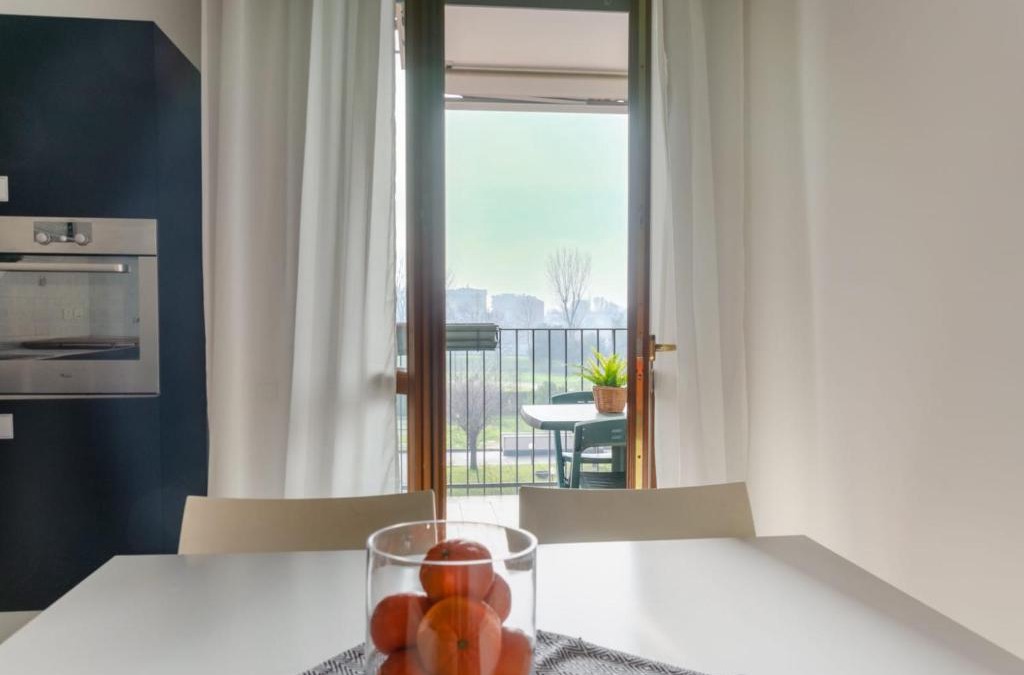 Lorenteggio Apartment | Metropolitan Home Gonin