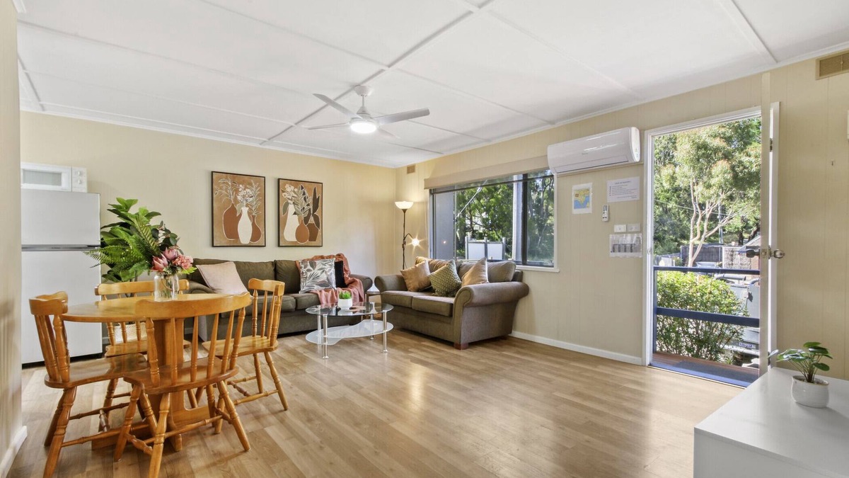 Metung Apartment | Metung Akora 2Bdrm Apartment Pets & Boats welcome!