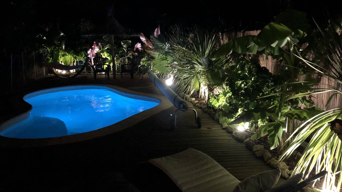Meze Villa | Mèze house 120m2 quiet, pool, petanque, air conditioning, 10mn walk to beach and shops