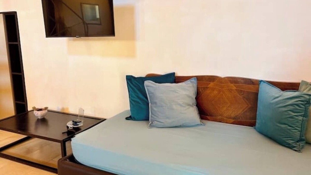 Modica Apartment | Mezzanine Studio Suite (53 sqm)