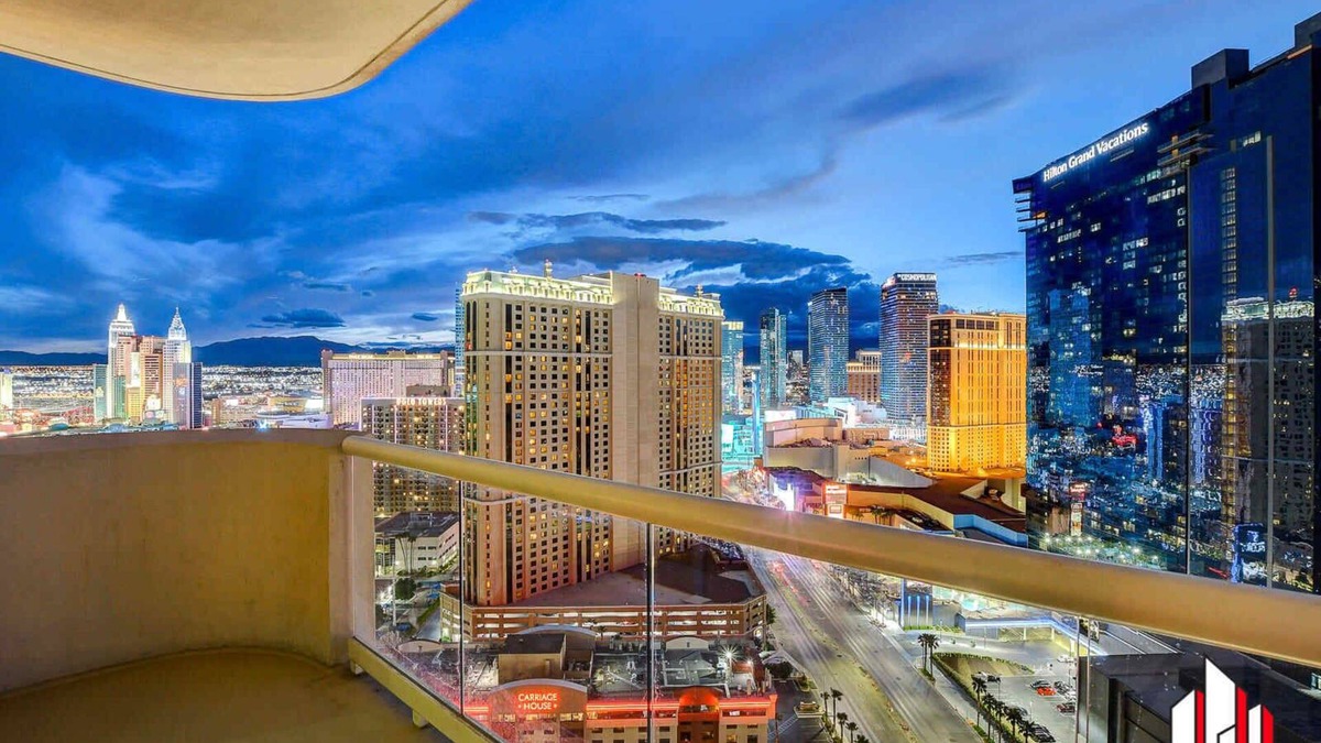Las Vegas Condo | MGM Signature-27-805 F1 Track & Strip View Balcony