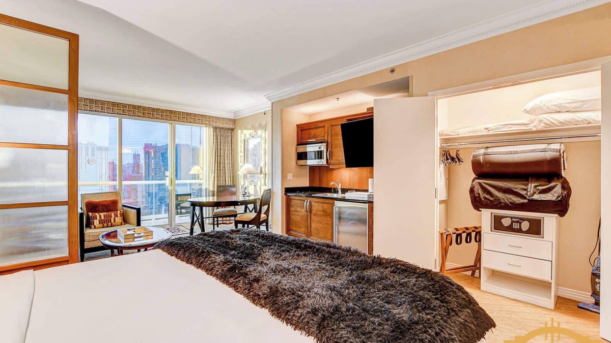 Las Vegas Condo | MGM Signature-38-615 Strip View Balcony Studio