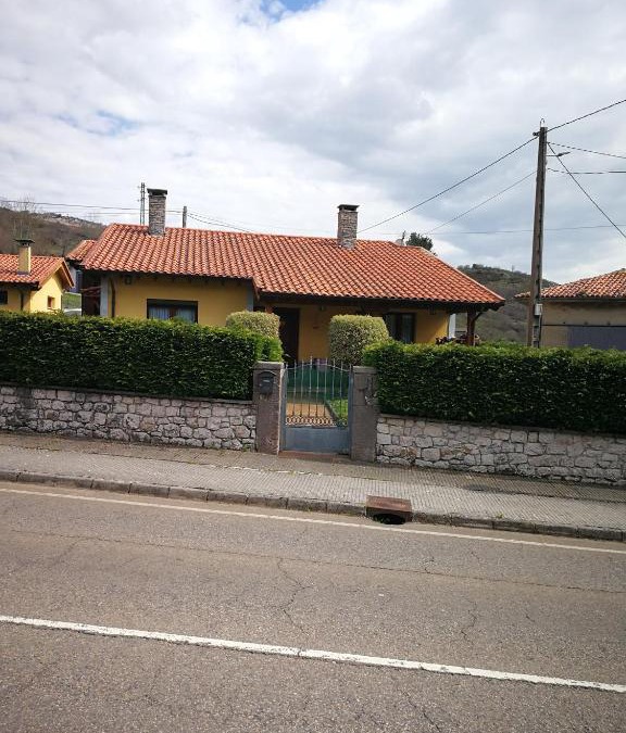 Puente Nuevo House | Mi Refugio W1515AS