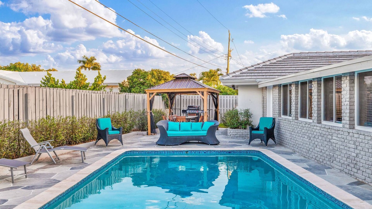 Imperial Point House | "MIA PARADISE"! 2400Sqft in Ft Lauderdale
