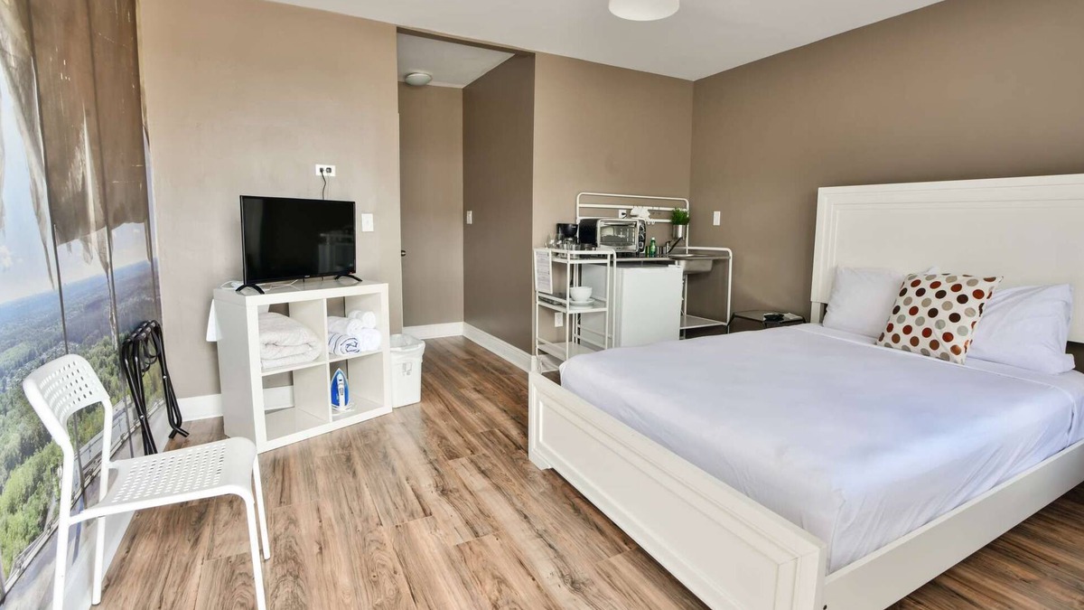 Wynwood Art District Condo | ✨Miami chic-hip location, Wynwood! - 1452