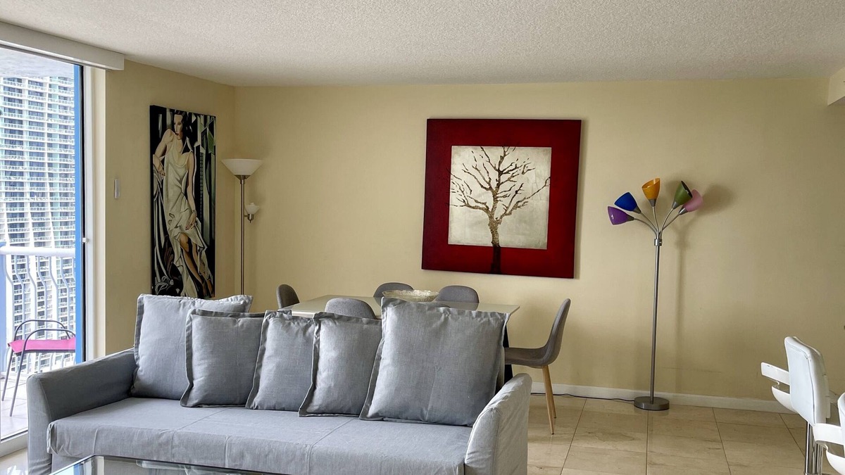 Brickell Apartment | Miami Downtown City view 3BR Air Hockey &Ping Pong