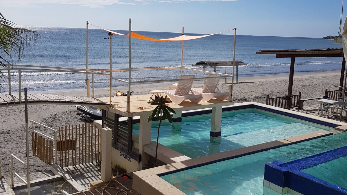 Morong Hotel | Miami Heat Beach Resort