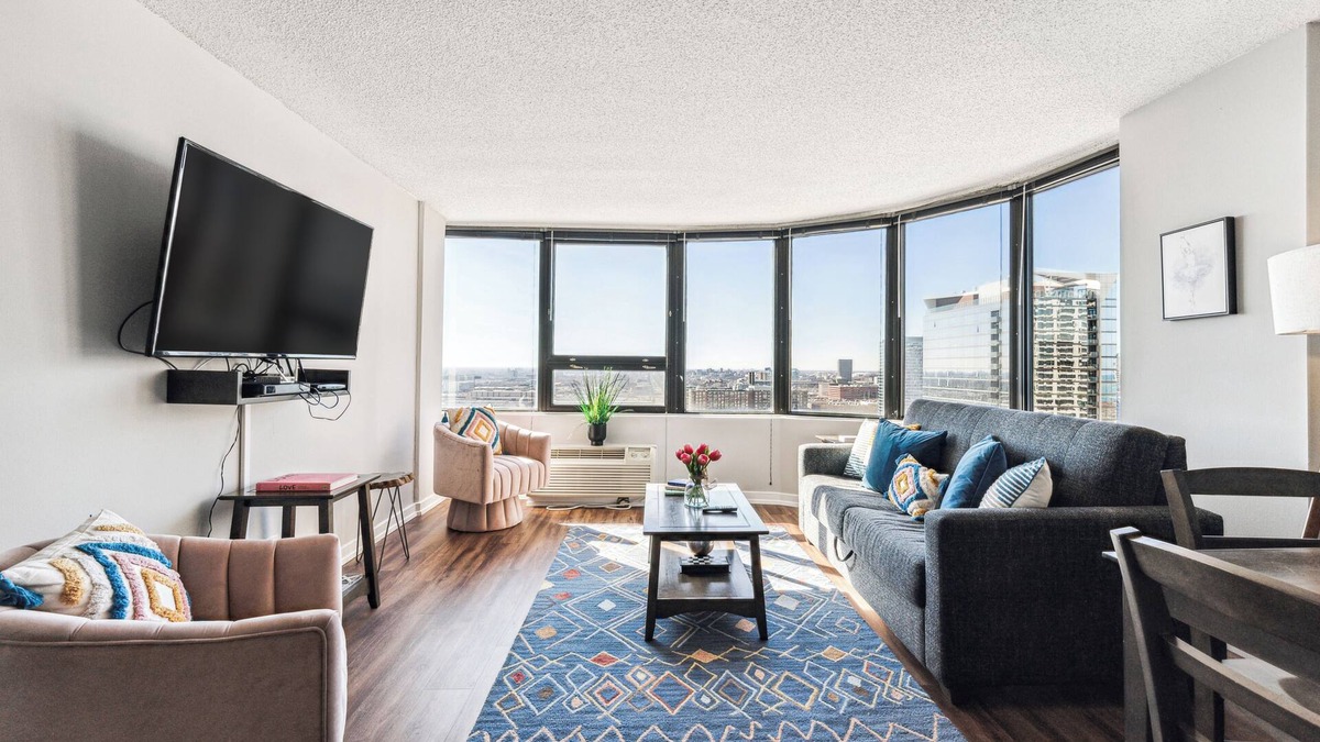 South Loop Condo | MICH AVE #23 2bd/2ba Downtown, Museums w/Views