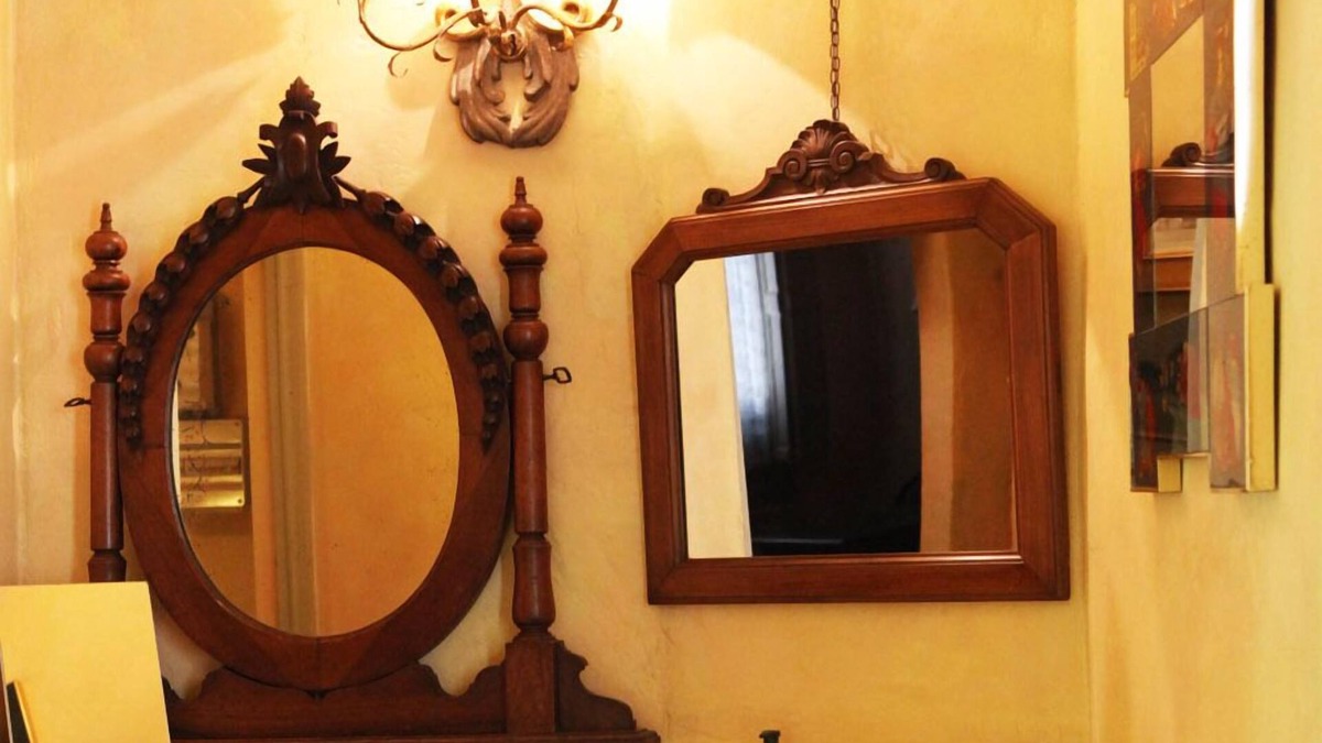 Oltrarno Apartment | Michele - Intimate and cozy penthhouse in a traditional 1860 Villa