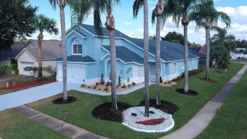 West Kissimmee House | Mickeys Movie House, 2 Masters, Pool And Spa