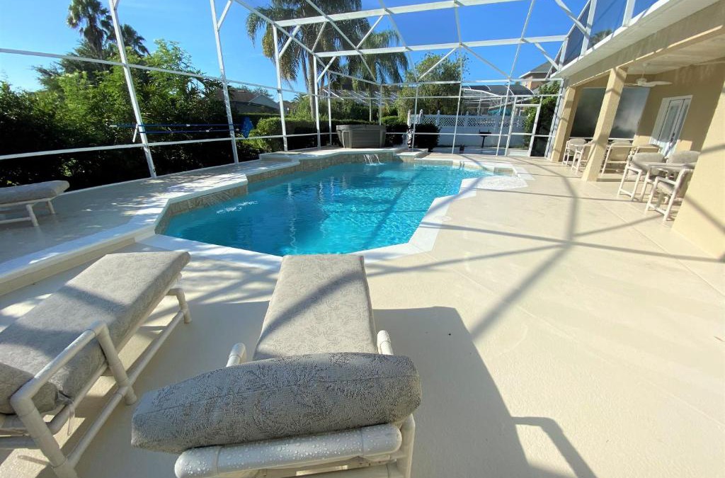 West Kissimmee House | Mickeys Pearl - Phenomenal 7BR with 4 Master Suites Privacy Pool & Hot Tub Gas BBQ - 2 miles to Disney