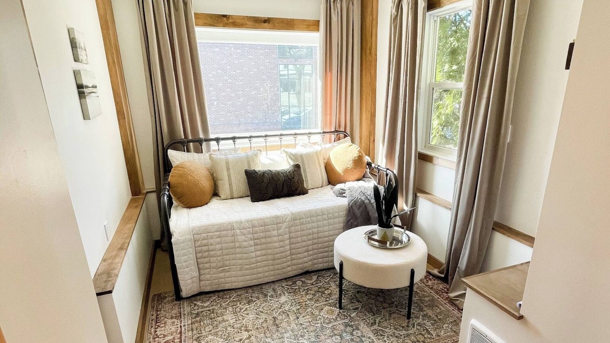 Fairport Apartment | Micro Lux Apt Walkable to Village