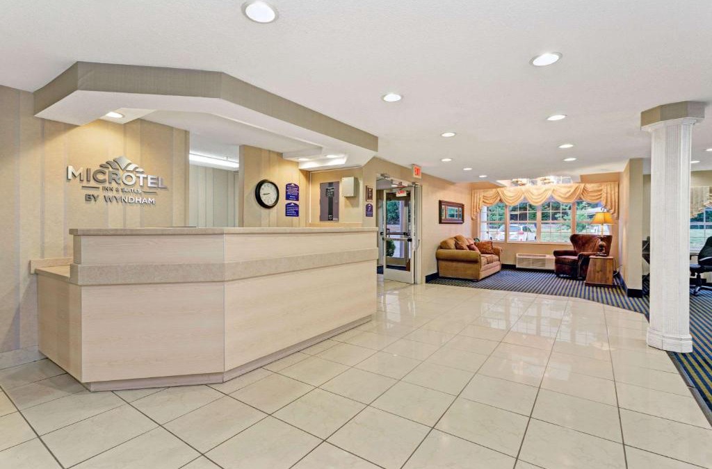 Florence Hotel | Microtel Inn & Suites by Wyndham Florence/Cincinnati Airpo