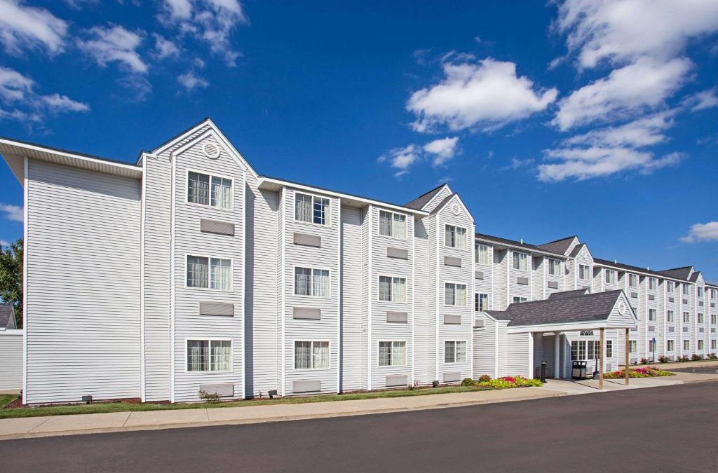 Holland Hotel | Microtel Inn & Suites by Wyndham Holland