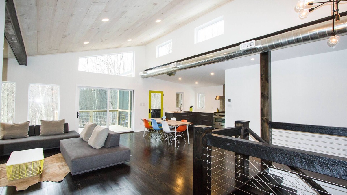 Narrowsburg House | Mid Century Modern Ranch in Catskills Near River