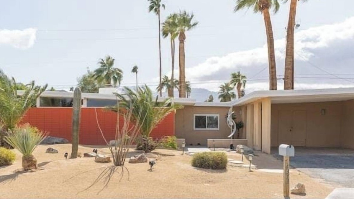 Palm Desert House | Mid-Century Modern Home W/Pool - Walk To El Paseo