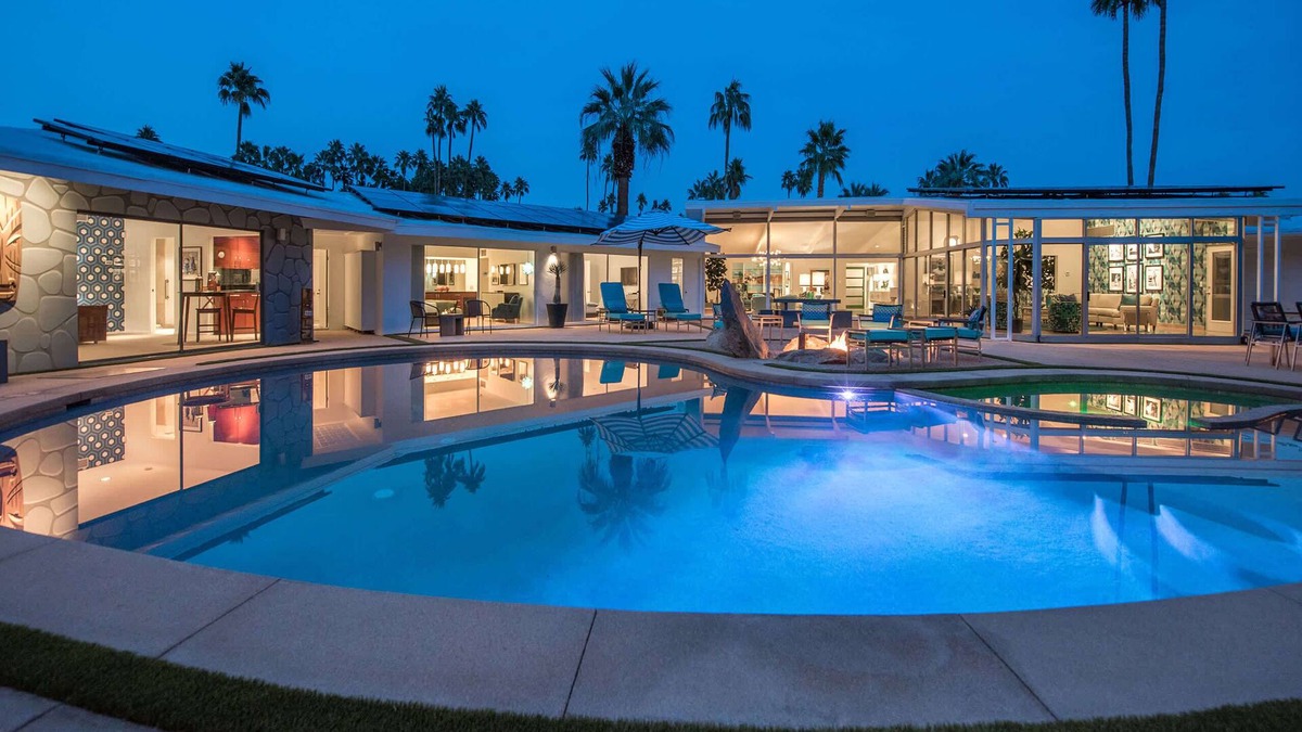 Old Las Palmas Villa | Mid-Century Old Las Palmas Luxury Estate Mtn Views