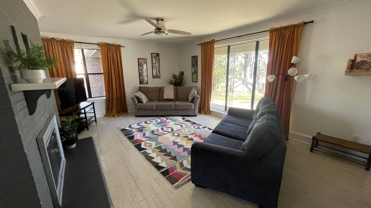 Tupelo House | Mid-Century w/large private fenced backyard! No added cleaning or pet fees!