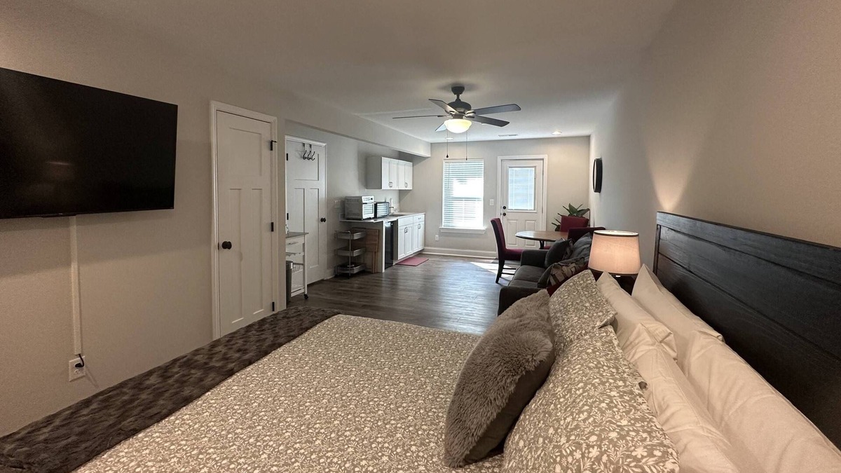 East Ridge House | Mid-term rental available - close to all attractions in the Greater Chattanooga and NW Georgia area