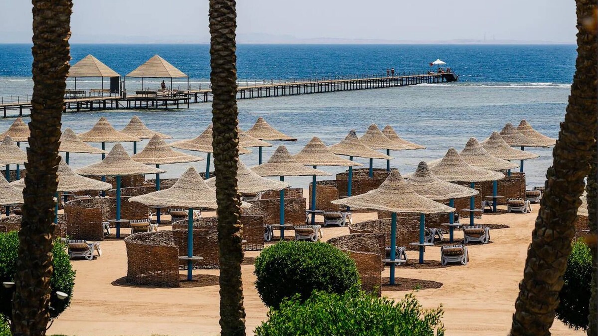 Sharm El Sheikh Resort | Middle Eastern Flavors & Family Comfort in Sea View Room - All Inclusive Stay